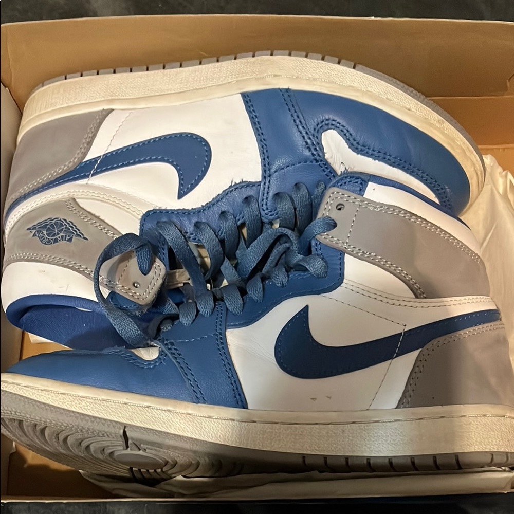 Air Jordan 1 retro high OG “true blue”